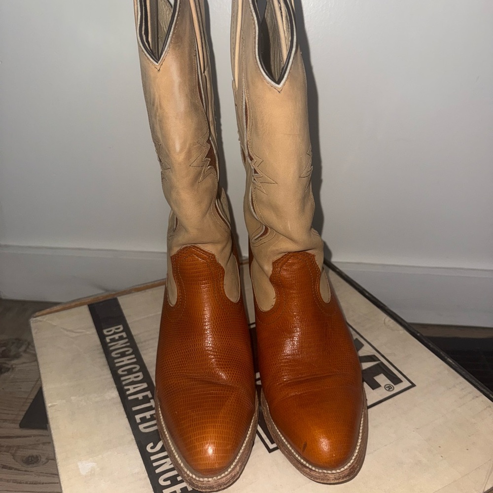 Vintage Frye Tan Leather Western Boots - Picture 3 of 7